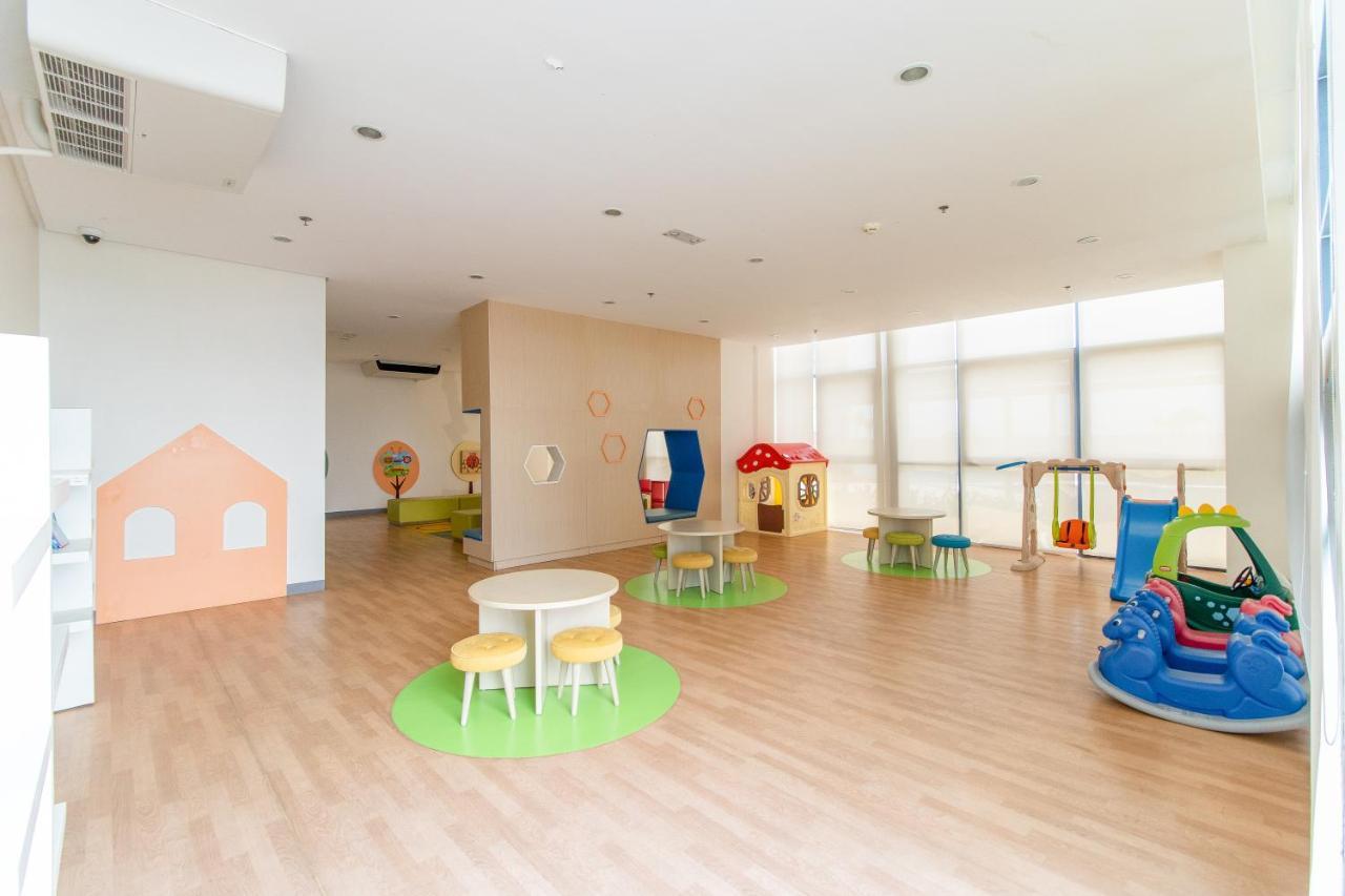 Omp 15C-T2, Seaview, Pool & Beach Access, Near Airport, Fast Wi-Fi, Netflix Punta Engaño Extérieur photo